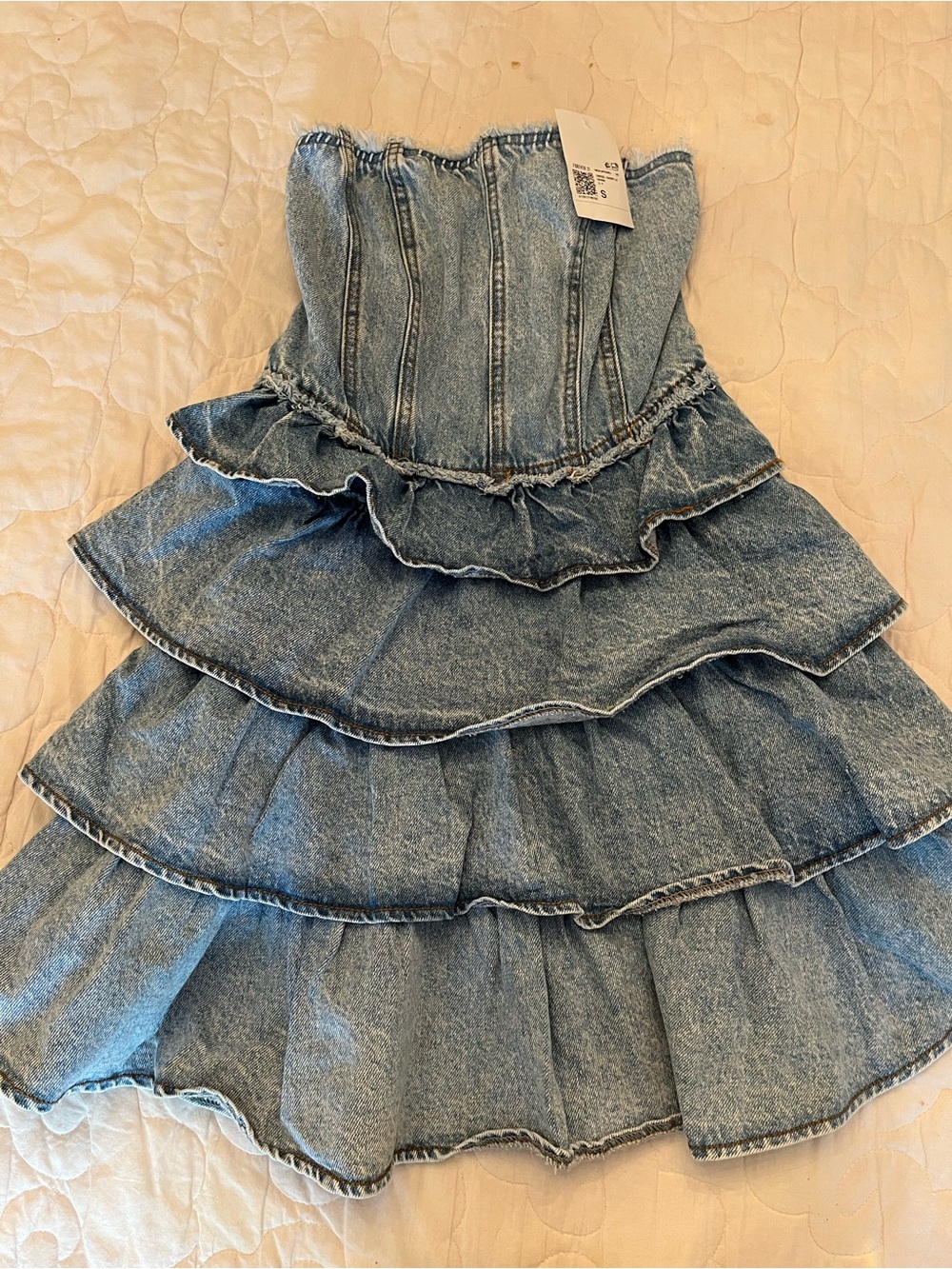 NWT Forever 21 Light Blue Strapless Tiered Denim Dress size Small - Picture 2 of 7